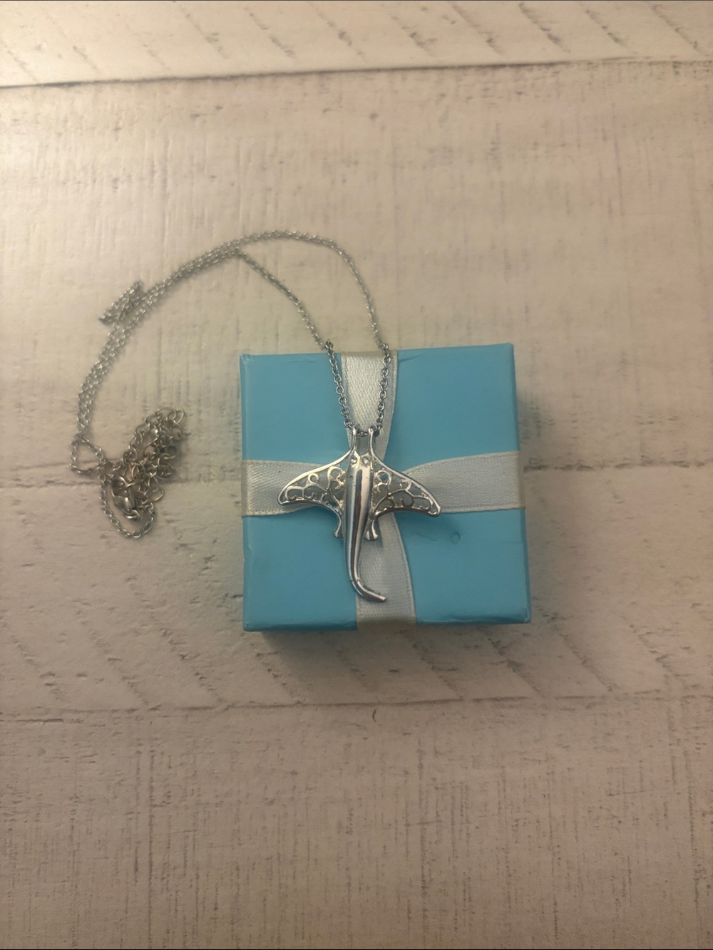 Sterling Silver Manta Ray Pendant Necklace - Silver